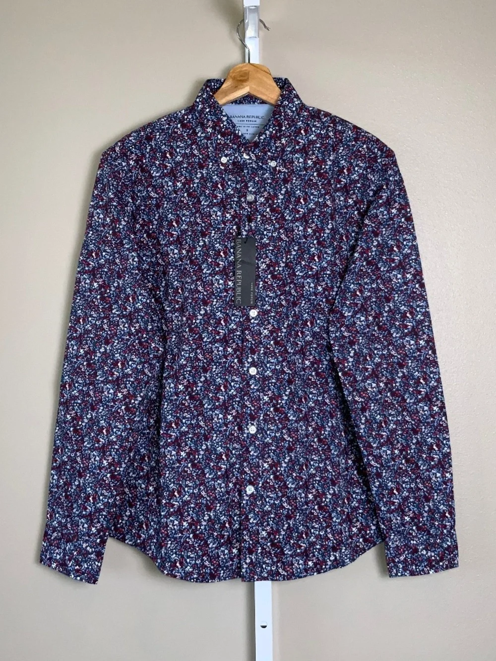 Banana Republic Luxe Poplin Untucked Slim Fit Floral Button Down Oxford Shirt